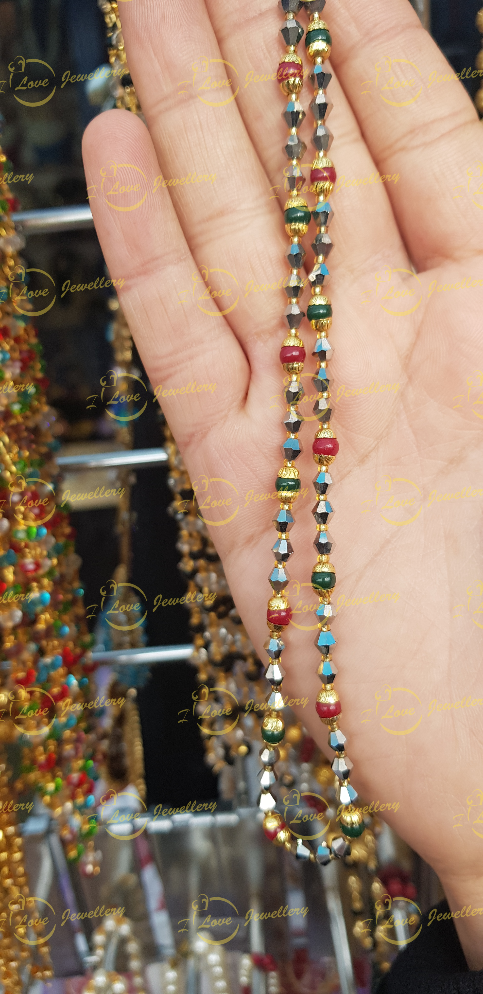 Fashion chain- black chain - white chain -mehndi chain - golden chain - maroon chain - wholesale Pakistani jewellery - bespoke Pakistani jewellery - Pakistani wedding jewellery - Pakistani bridal jewellery