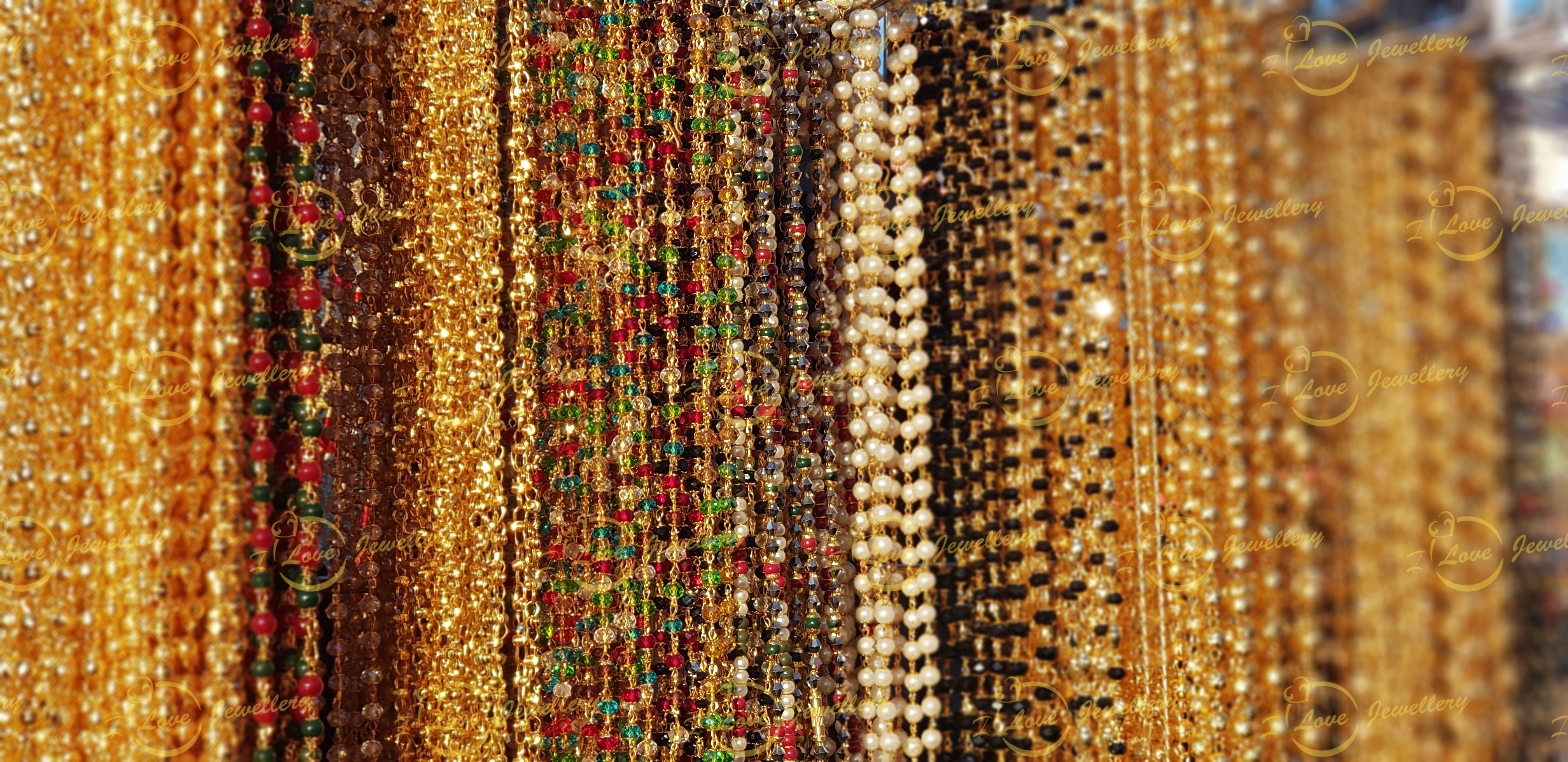 Fashion chain- green maroon chain - multi chain - golden chain - beaded chain -mehndi chain - golden chain - maroon chain - pearl chain - wholesale Pakistani jewellery - bespoke Pakistani jewellery - Pakistani wedding jewellery - Pakistani bridal jewellery