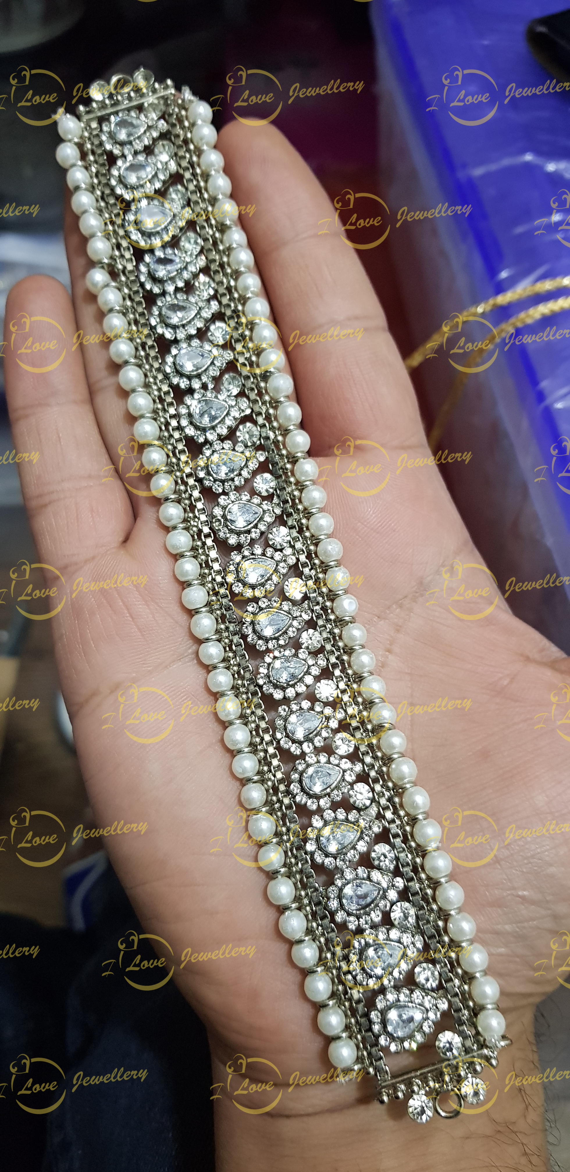 Pakistani choker - pearl choker - thin choker - silver choker - bridal chokers - wedding choker necklace - golden choker - wholesale Pakistani jewellery - bespoke Pakistani jewellery