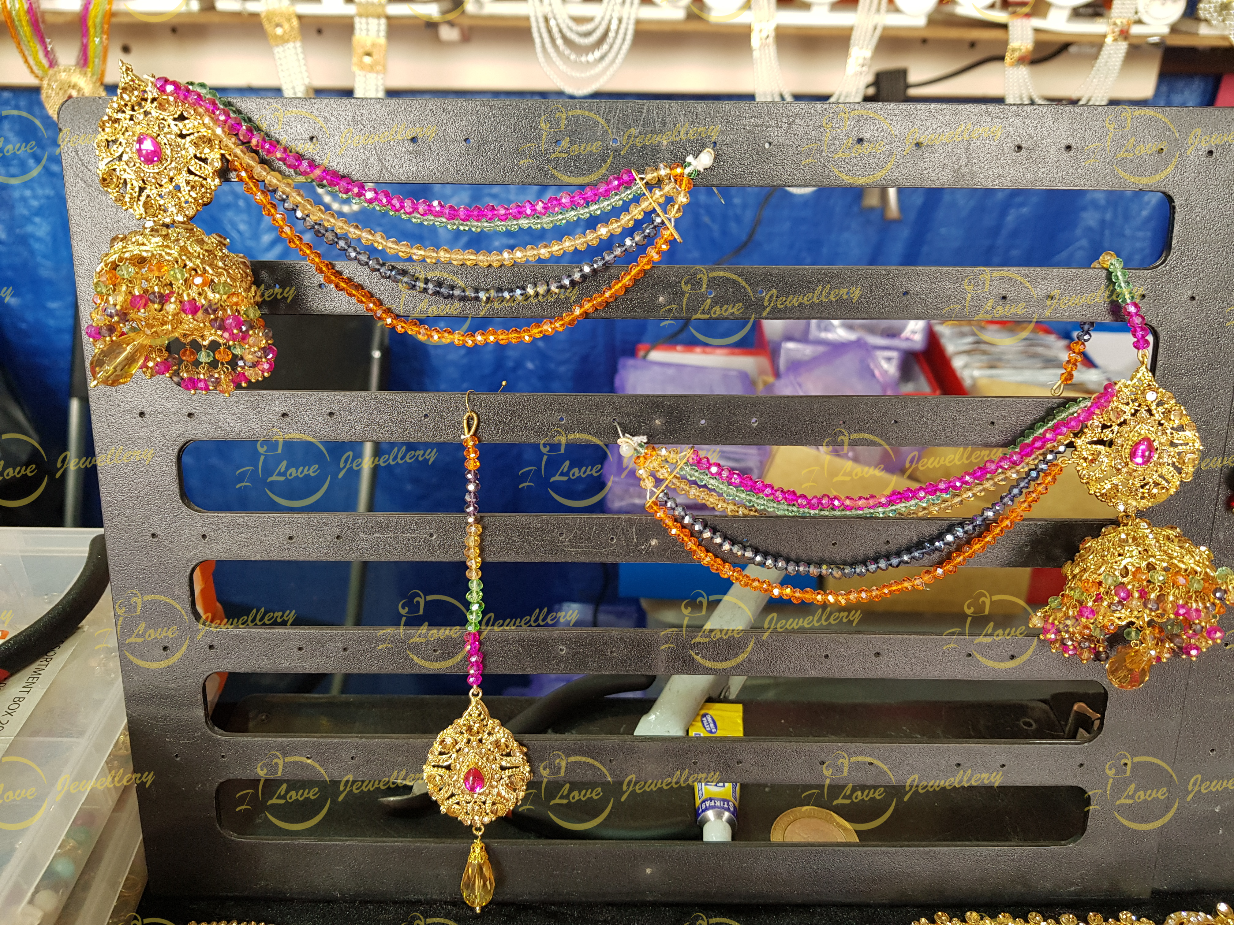 Jhumki earrings - saharay earrings - mehndi earrings - mehndi jewellery - bridal earrings- wedding earrings- wholesale Pakistani jewellery - bespoke Pakistani jewellery